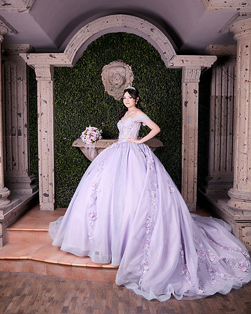 8X10 #7936 MARIA DEL CARMEN AADR4906
