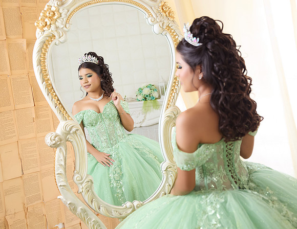 14 AGOSTO #6126 ROCIO LARA ESQL5077