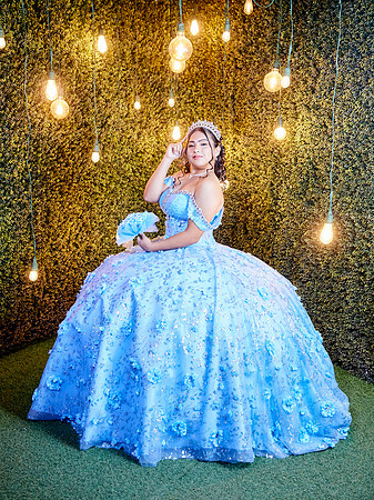 #8127 LAURA MUÑIZ XV (FORMAL BENJI)AADR0022