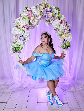 #8127 LAURA MUÑIZ XV (FORMAL BENJI)AADR0144