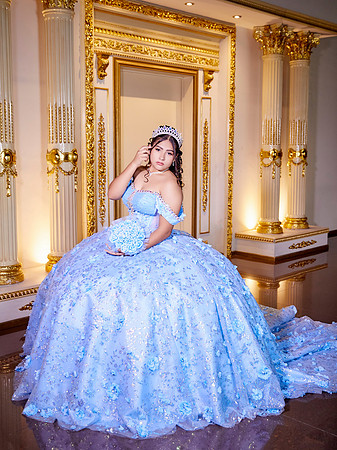 #8127 LAURA MUÑIZ XV (FORMAL BENJI)AADR0098