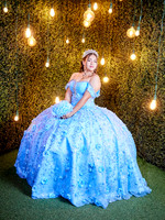 #8127 LAURA MUÑIZ XV (FORMAL BENJI)AADR0017
