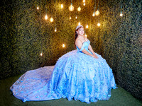 #8127 LAURA MUÑIZ XV (FORMAL BENJI)AADR0028