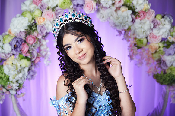 LAURA HERNANDEZ #7534 ESQL9756