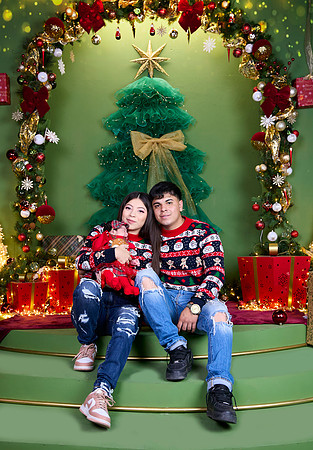 06 DICIEMBRE 2025 SESION NAVIDAD ANDREA (RAFA) _RDM6137