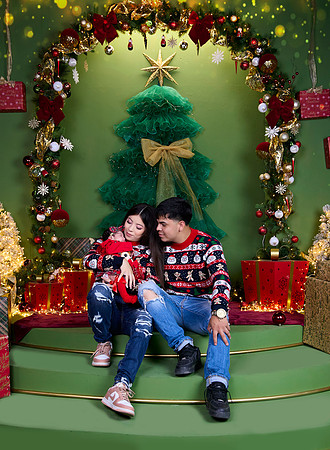 06 DICIEMBRE 2025 SESION NAVIDAD ANDREA (RAFA) _RDM6151