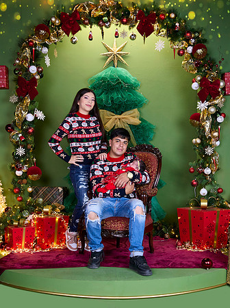 06 DICIEMBRE 2025 SESION NAVIDAD ANDREA (RAFA) _RDM6171