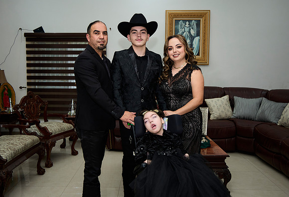 _MA_7490--Luis--