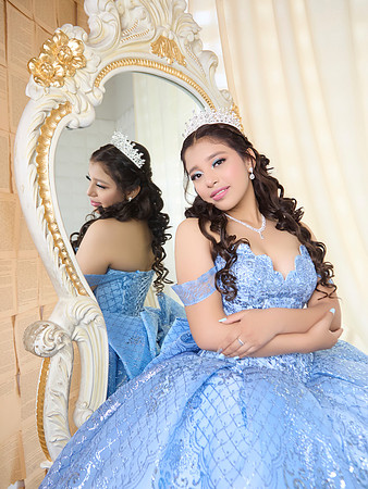 #8269 DORIS ROBLEDO CIFUENTES PAQ. PHOTOSHOOT (ANGY) 14 MARZO 26 ESQL9544