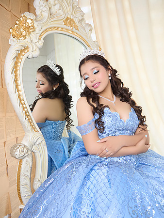 #8269 DORIS ROBLEDO CIFUENTES PAQ. PHOTOSHOOT (ANGY) 14 MARZO 26 ESQL9543