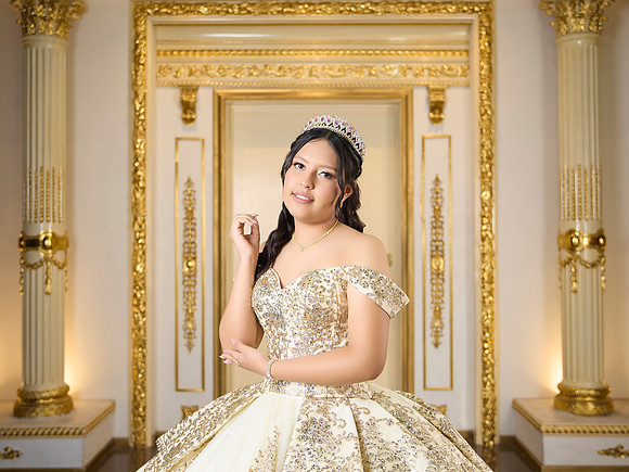 #7927 CLAUDIA ELIZABETH (ANGY) 22 ABRIL 26 AESC8687
