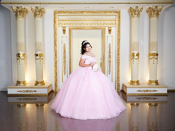 ALEJANDRA (XV) _CRE8721_1