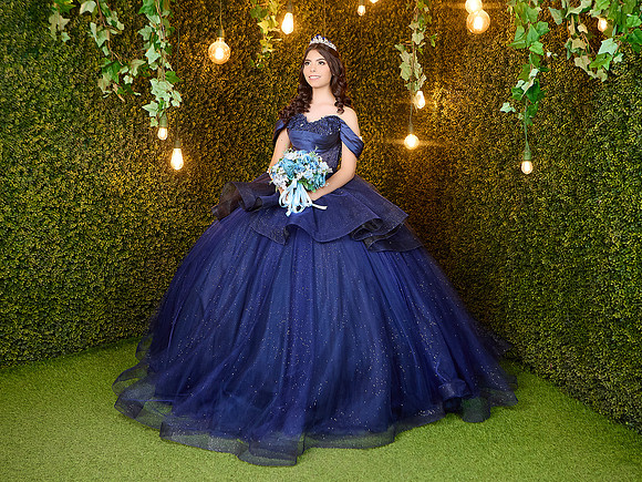 #8410 SASHA CANTU PAQ. PHOTOSHOOT (ANGY) AESC0282