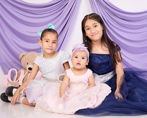 8X10 #8445 CLAUDIA GUZMAN ESQL6646