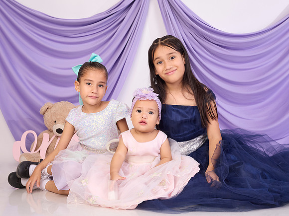#8445 CLAUDIA GUZMAN SESION NIÑA (PAU Y ANGY) ESQL6646