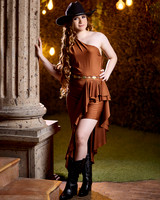 8X10 #8422 MARTHA LETICIA ESQL2095