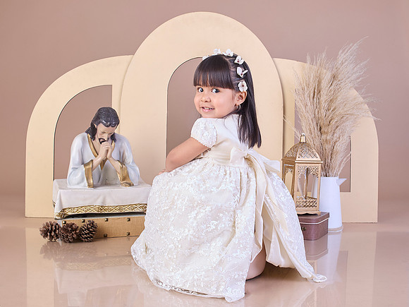 8009 MARIA ISABEL AESC3315
