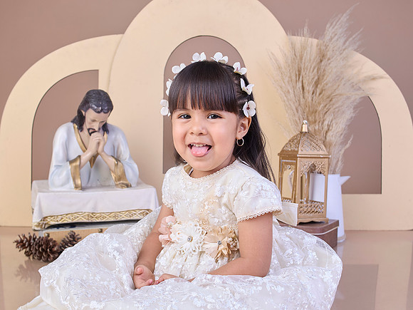 8009 MARIA ISABEL AESC3363
