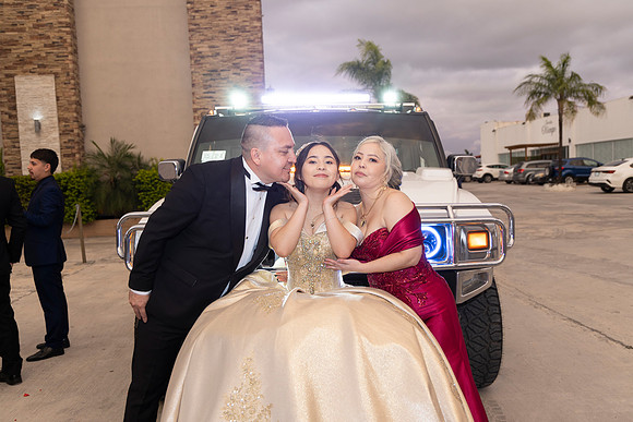 #1206 ERIKA LISETH FLORES - 2102