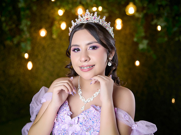 #8525 JOSEFINA GPE AESC6593