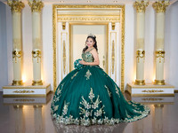 #8372 MAURA MARTINEZ AESC7457