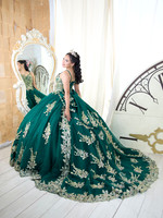 #8372 MAURA MARTINEZ AESC7492