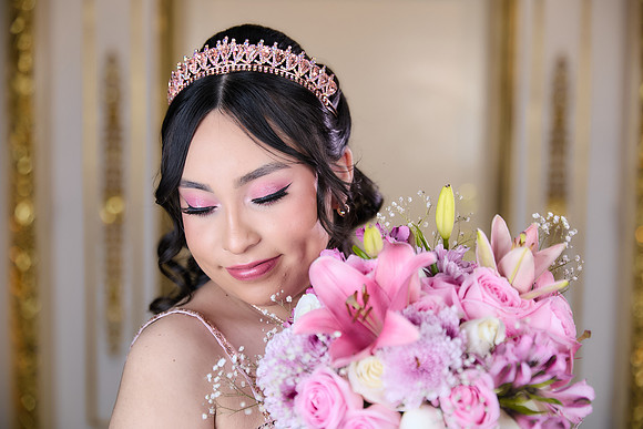 #1043 FLOR LARA AADR1243