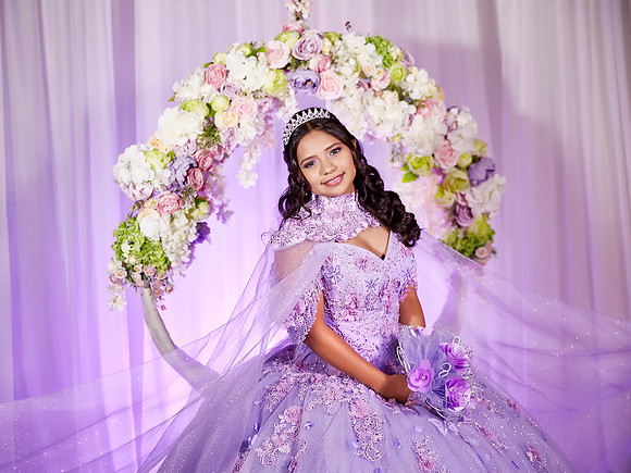 01 JULIO #7034 ADRIANA LUNA _ESQL2456