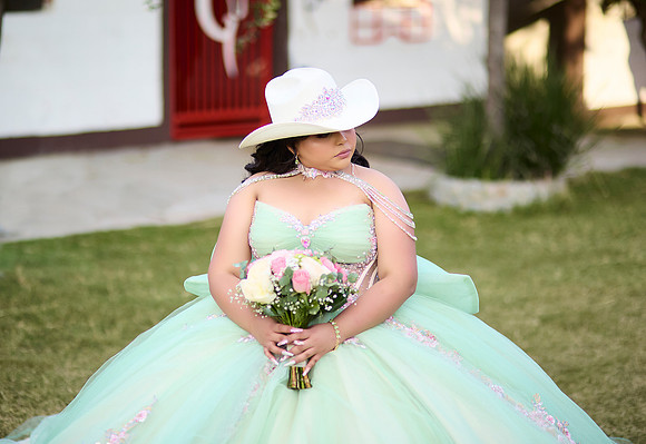22 ENERO #8183 YOSELINE LOZANO ESQL3214