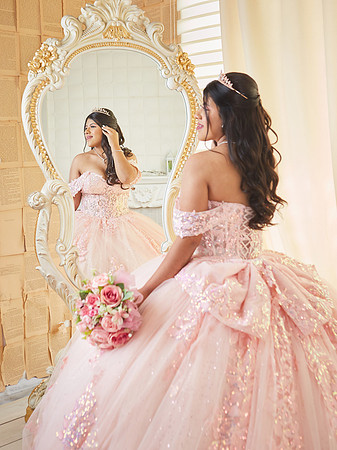 #7951 STEFANY FLORES ESQL9482