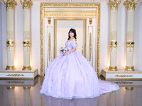 #8300 SARAHI POMPA AADR0112