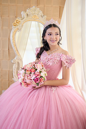 17 MAYO 2026 MAYRA CERRATO #8499 (RAFA)_RDM2156