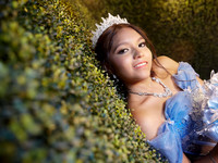 #7142 MARIA GUADALUPE GUTIERREZ (XV BENJI)HBAM9716