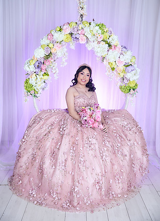 #1043 FLOR LARA AADR1258