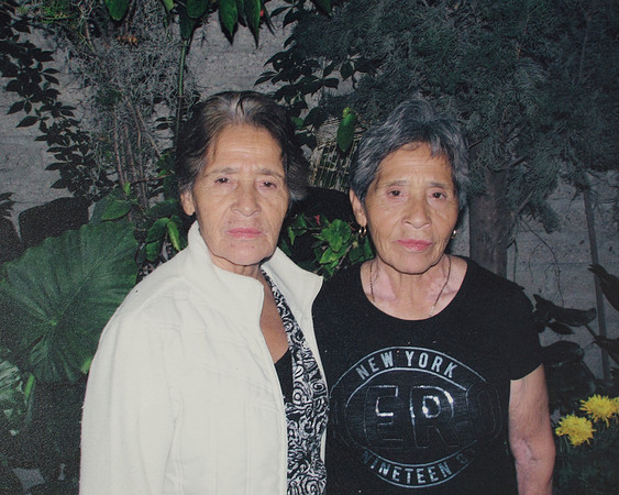 8X10 #7539 MARIA DOLORES HERNANDEZ IMG_1296