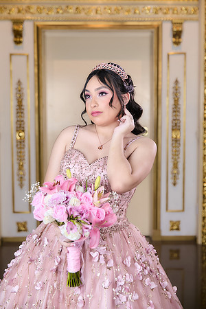 #1043 FLOR LARA AADR1240