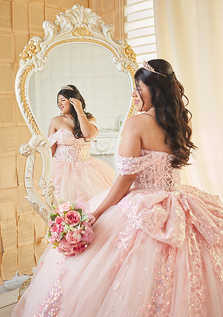 #7951 STEFANY FLORES ESQL9481