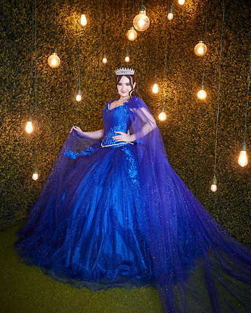 8X10 ADRIANA HERNANDEZ #6303 _ADR0734