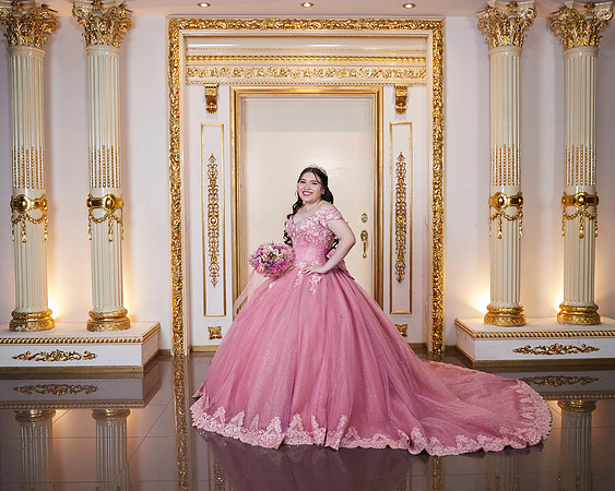 8X10 ELISA CAVAZOS #5992 IMG_0706