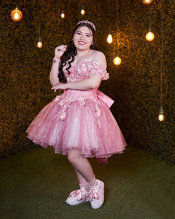 8X10 ELISA CAVAZOS #5992 IMG_0800