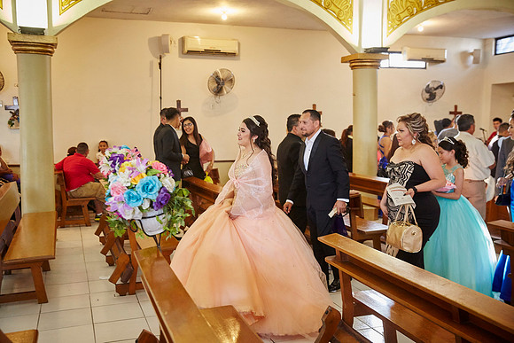 KATIA 2 06 18_21B0127