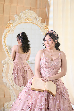 #1043 FLOR LARA AADR1254