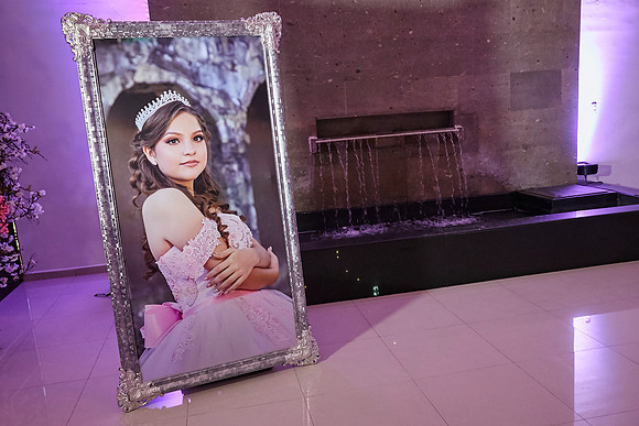 ILCE_29A8706