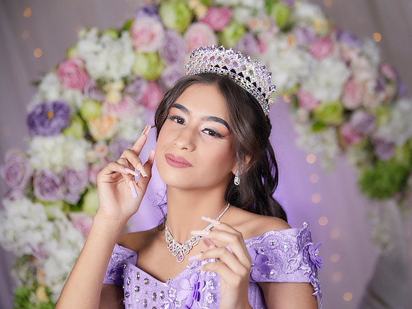 25 NOV 23 #6598 ZULEMA TOVAR_ADR0810