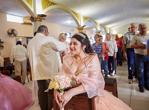 KATIA 2 06 18_21B0095