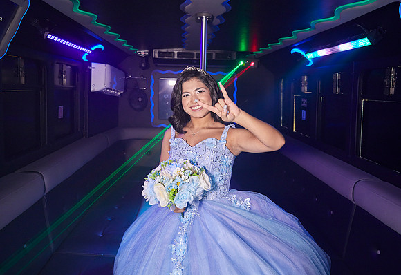 17 DICIEMBRE #6915 CLAUDIA CRUZ_ADR0027