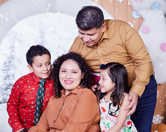 02 DICIEMBRE 2023 .- ALMA PECINA (SESION NAVIDAD) RAFA - DAYANA_MG_0052