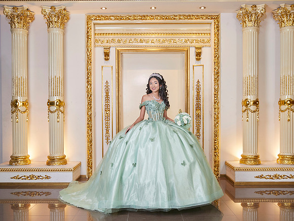 #6330 BRENDA RODRIGUEZ (XV)_ADR2758