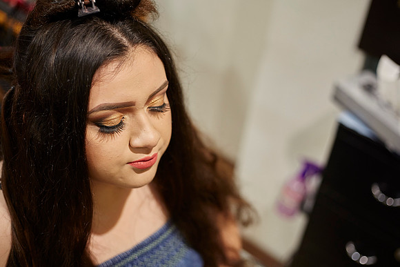 KATIA 2 06 18_21B0059