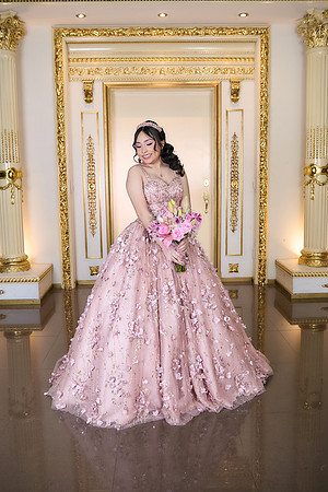#1043 FLOR LARA AADR1233